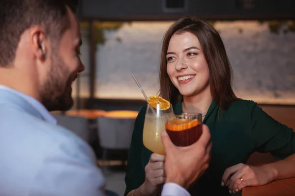 Beautiful Cheerful Woman Enjoying Night Out Her Boyfriend Cocktail Bar — Stock Photo, Image
