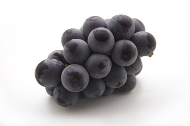 Bu, Üzümlü Brunch 'ın bir resmi. Japonya 'da Kyoho diye bir tür..