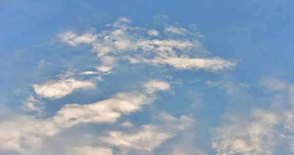 Céu Nuvens São Bonitas Como Uma Imagem Fundo — Fotografia de Stock