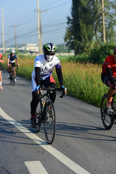 그들은 장애를 프로그램에 아마추어 사이클 태국에 129Km 2018 — 스톡 사진