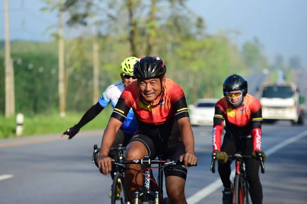 Любительский Велосипедист Соревнуются Благотворительной Программе Детей Нарушениями Зрения Чонбури Чантхабури — стоковое фото