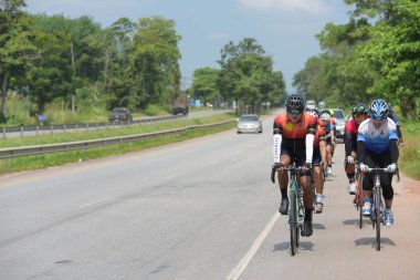 Amatör Bisiklet sporcular yapmak en iyi şekilde bisiklet yarışı sadaka gezi çabalarını 