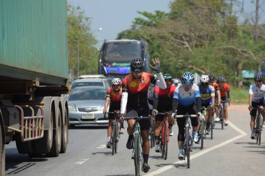Amatör Bisiklet sporcular yapmak en iyi şekilde bisiklet yarışı sadaka gezi çabalarını 