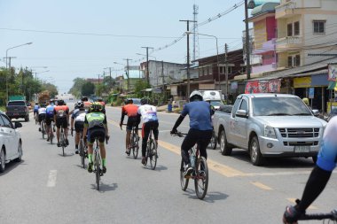 Amatör bisikletçi görsel Engelli olan çocuklar için bir sadaka programında rekabet. Chonburi Chanthaburi, Tayland, thailand, için rota 129 km 17 Mart 2018 olduğunu.