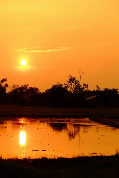 Colorful Sky Sunset Sunrise Country Side Orange Clouds Reflect Sunlight — Stock Photo, Image