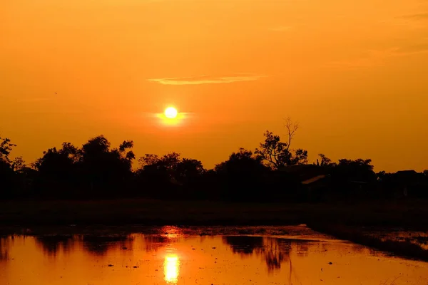 Ηλιοβασίλεμα Πορτοκαλί Shad Χρυσή Ουρανό Όμορφη Σύννεφο Ηλιακό Φως Φως — Φωτογραφία Αρχείου