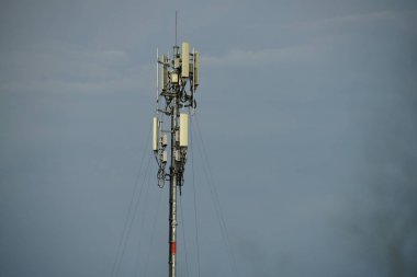 gündoğumu günbatımı iletişim teknoloji ağı, background.silhouette uydu kule Telekom ağ teknolojisi ile Telekom tower.communication anten.
