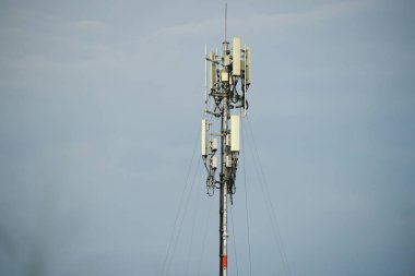 gündoğumu günbatımı iletişim teknoloji ağı, background.silhouette uydu kule Telekom ağ teknolojisi ile Telekom tower.communication anten