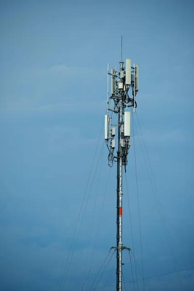 Antena Telecom Tower Communication Com Nascer Sol Tecnologia Background Silhouette — Fotografia de Stock