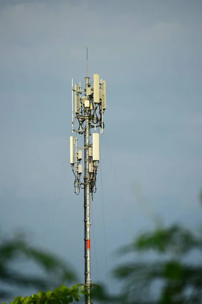 Antena Telecom Tower Communication Com Nascer Sol Tecnologia Background Silhouette — Fotografia de Stock