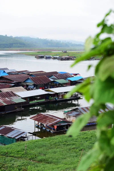 Tourists View River Surrounding Communities Dam Mon Bridge Khao Laem — Stock Photo, Image