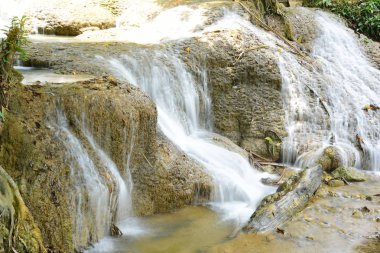 Şelale yağmur ormanlarında Karnchanaburi il Tayland Tayland Warterfall