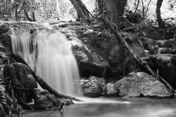 Cachoeira Floresta Tropical Thailand Warterfall Província Karnchanaburi Tailândia — Fotografia de Stock