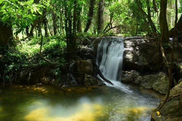 Waterval Rainforest Thailand Warterfall Karnchanaburi Provincie Thailand — Stockfoto