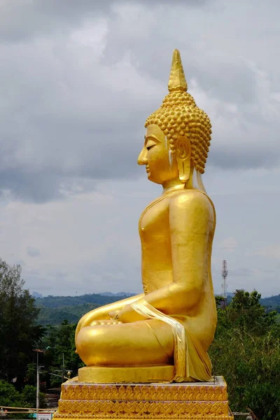 Altın Buddhaburmese Sanat Tay Tarzında Tay Sanat Karışık Tayland Myanmar — Stok fotoğraf