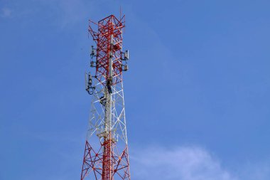 Telefon anten ile mavi skytechnicians donanımları yüklemiş olursunuz. Ayrıca, kablosuz telgraf sisteminin telgraf Kutbu'ndaki çok yüksektir.