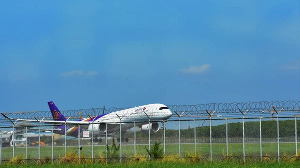 View Passenger Plane Taking Airport Travel Concept — Stock Photo, Image