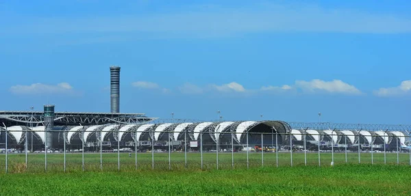 View Thailand Airport Building Travel Concept — стоковое фото