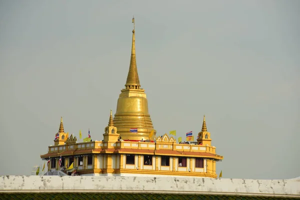 Widok Lotu Ptaka Starożytnych Złotych Buddystów Świątyni Architektury Dzień — Zdjęcie stockowe