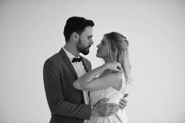 Paare Die Heiraten Sind Glücklich — Stockfoto