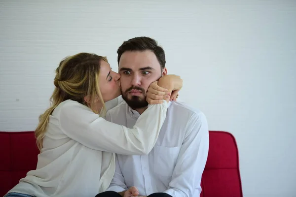 Les Couples Qui Marient Sont Heureux — Photo