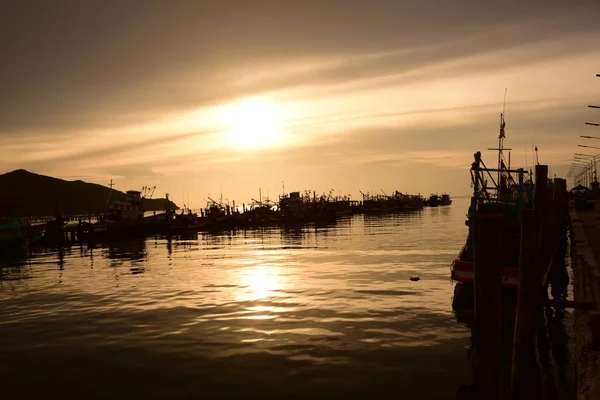 Tayland Bir Balıkçı Köyünde Gün Batımı — Stok fotoğraf