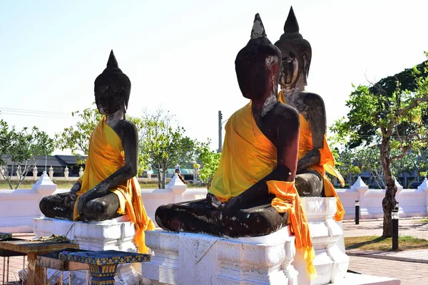 Kilátás Buddhák Szobrok Thai Templom Utazási Koncepció — Stock Fotó