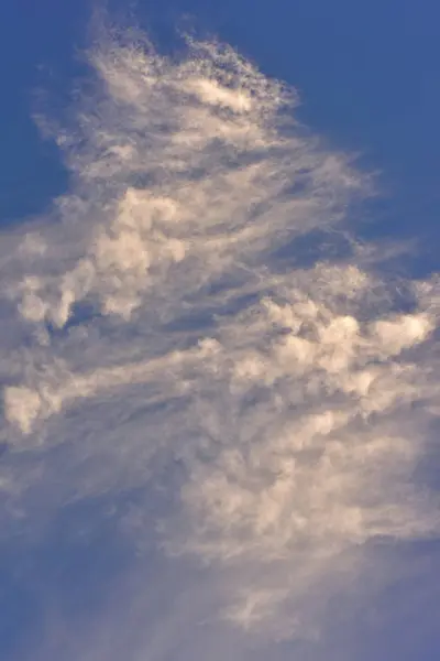 Niebieskie Zachmurzone Tło Nieba Przestrzeń Kopiowania — Zdjęcie stockowe