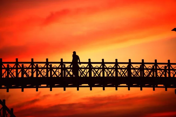 Coucher Soleil Silhouette Pont Sur Nature — Photo