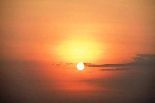 Оранжевое Небо Закате — стоковое фото