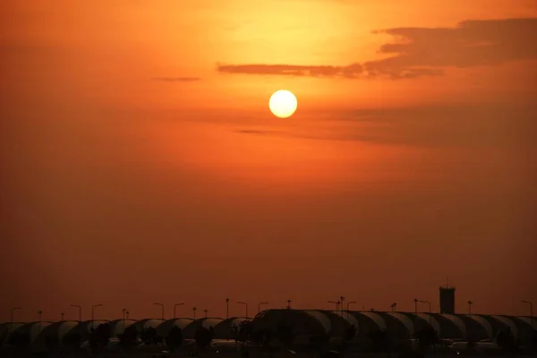 Aeropuerto Moderno Atardecer — Foto de Stock