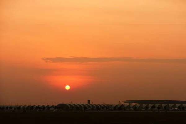 Aeroporto Moderno Pôr Sol — Fotografia de Stock