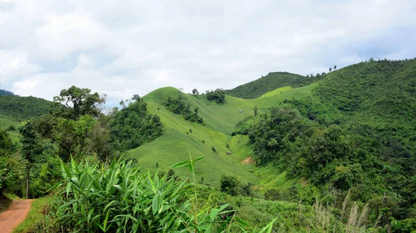 Paisaje Montaña Verde Tailandia — Foto de Stock