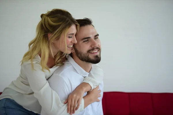 Fotos Parejas Con Diferentes Gestos —  Fotos de Stock