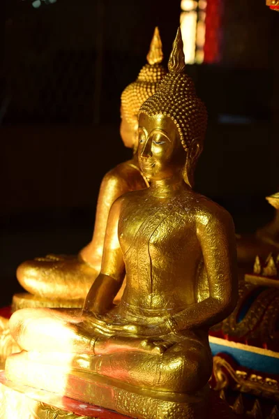 Estátua Ouro Buddha Templo Tailândia — Fotografia de Stock