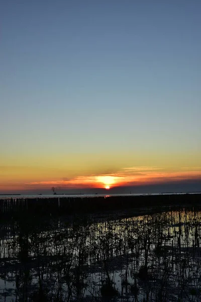 Prachtige Zonsondergang Zeekust — Stockfoto