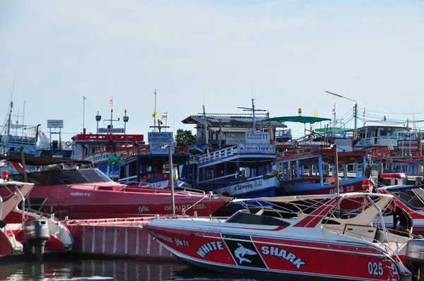 Vista Porto Pesca Tailandês Dia Claro Brilhante — Fotografia de Stock