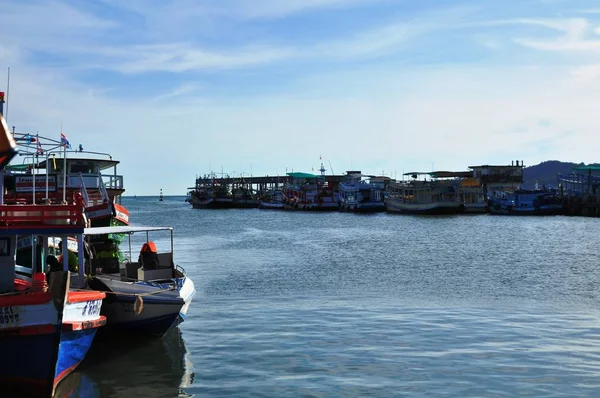Vista Porto Pesca Tailandês Dia Claro Brilhante — Fotografia de Stock