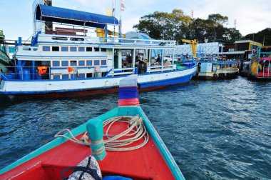Tayland 'daki nehir limanı.