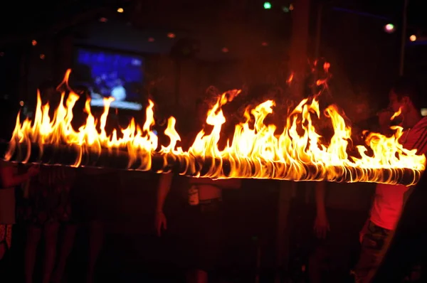 Brandföreställning Strandrestaurang Thailand Turistattraktion — Stockfoto