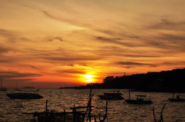 Koh Samet 'te gün doğumu manzarası