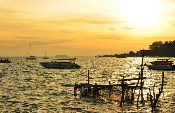 Barcos Bahía Mar Atardecer — Foto de Stock