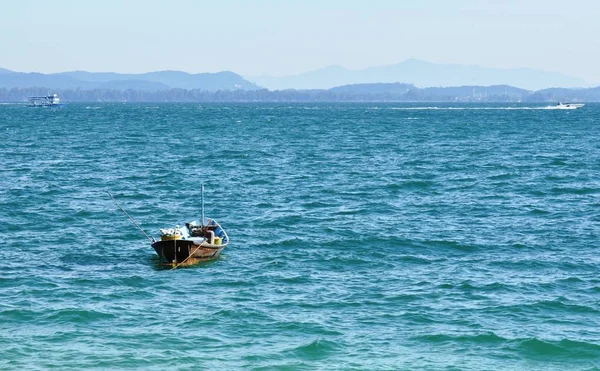 Holzboot Der Bucht — Stockfoto