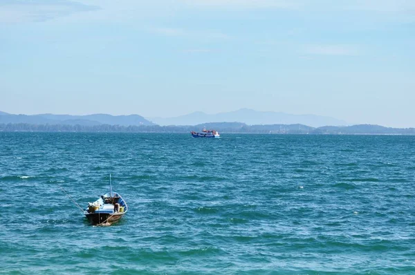 Holzboot Der Bucht — Stockfoto