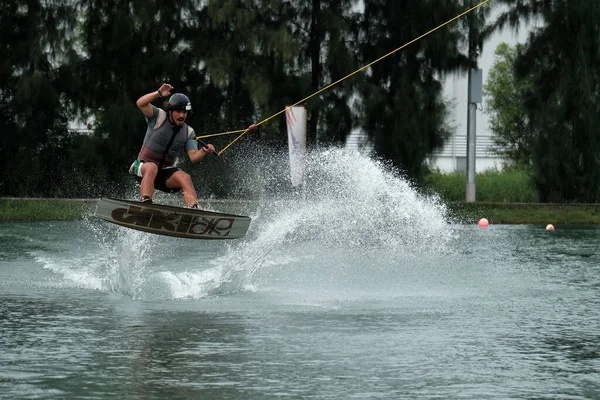 Oktober 2018 Thailand Man Wakeboarding Vatten Stadsparken — Stockfoto