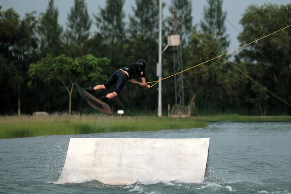 Oktober 2018 Thailand Man Wakeboarding Vatten Stadsparken — Stockfoto