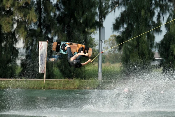 Oktober 2018 Thailand Man Wakeboarding Vatten Stadsparken — Stockfoto