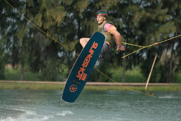 Oktober 2018 Thailand Mens Wakeboardt Het Water Het Stadspark — Stockfoto