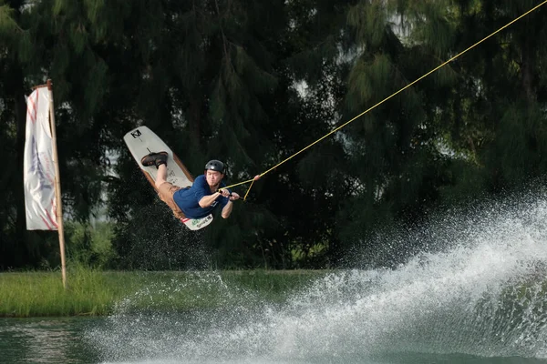 Oktober 2018 Thailand Mens Wakeboardt Het Water Het Stadspark — Stockfoto