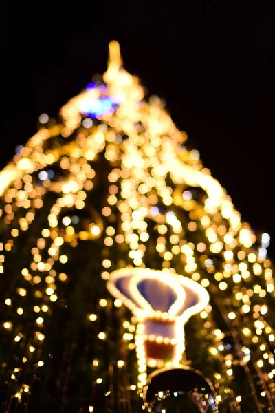 Árvore Natal Com Luzes Bokeh — Fotografia de Stock